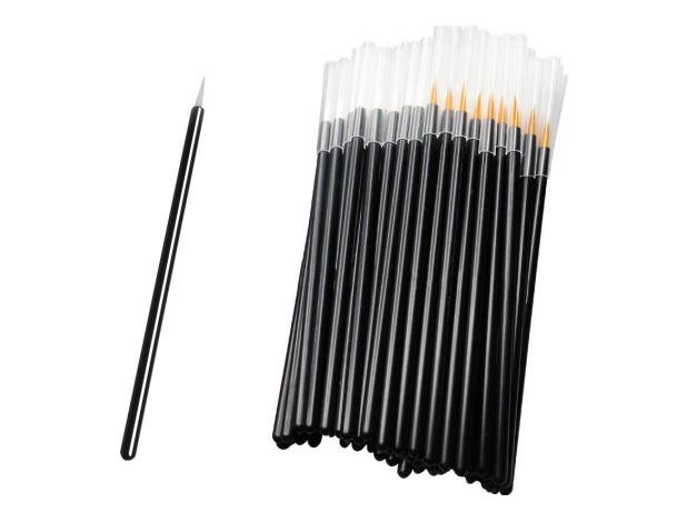 Hygienic eyeliner brushes