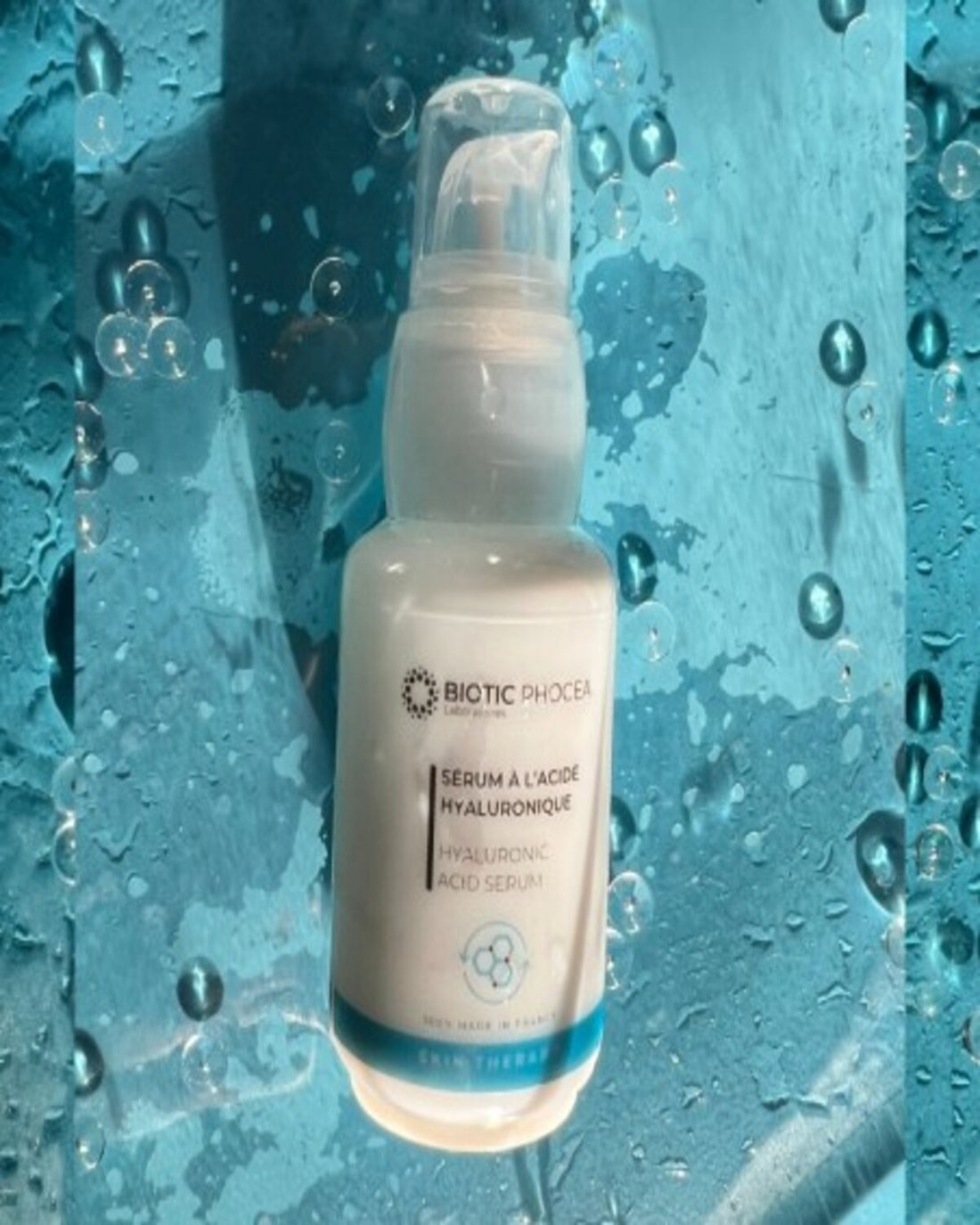 Plumping serum with Hyaluronic Acid
UAE